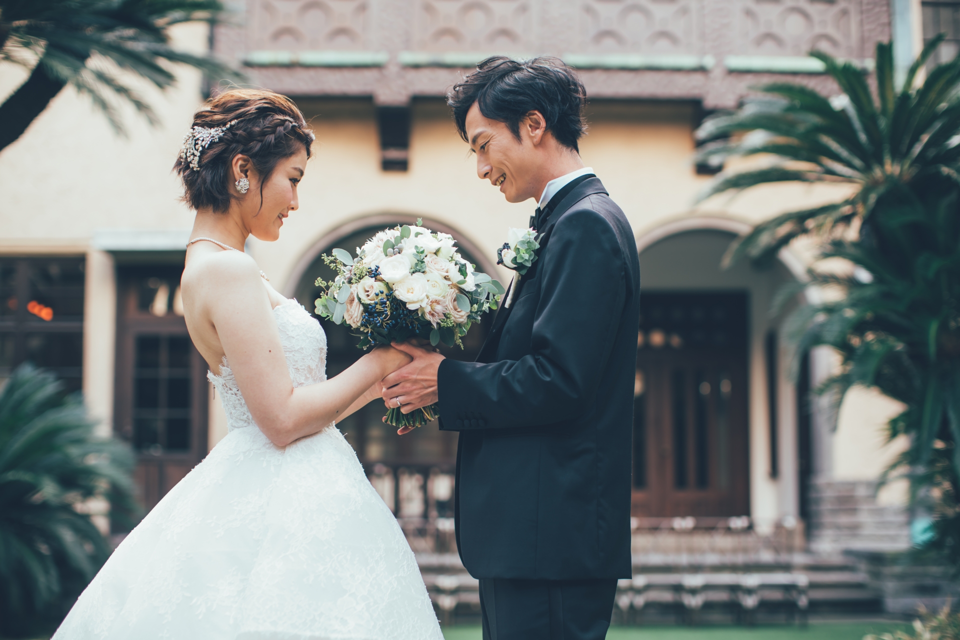 クラウディア ウエディングドレス 付属品付 ベール 手袋 6T 結婚式 前