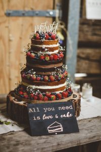 rustic-relaxed-farm-wedding-whimsical-wonderland-weddings