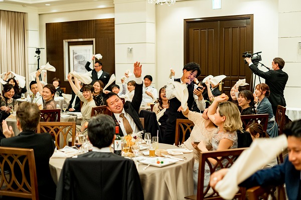 サプライズ
